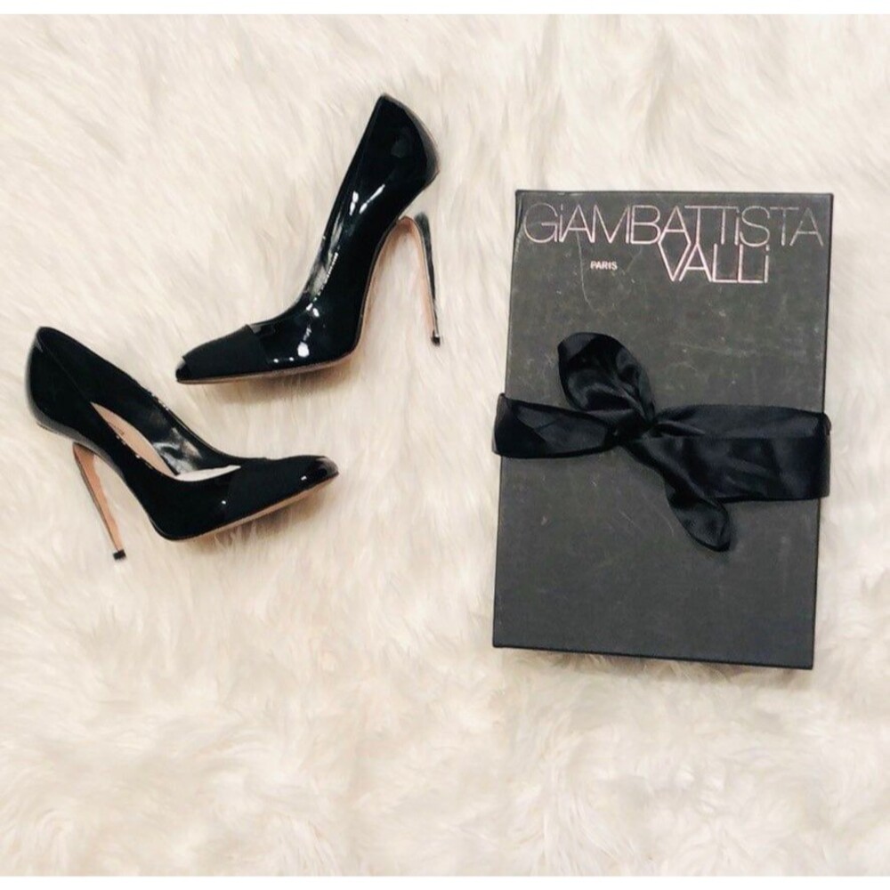 Giambattista Valli Black Pumps